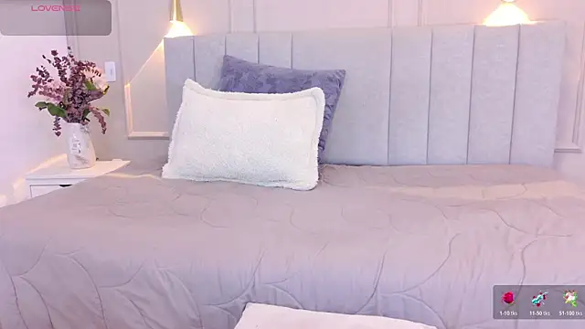 Snapshot of april_rousse chatting on 20, 10, 2025 april rousse online show from 20, 10, 2025