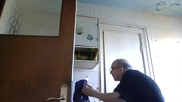 mariusica1xh online show from 25, 4, 2026