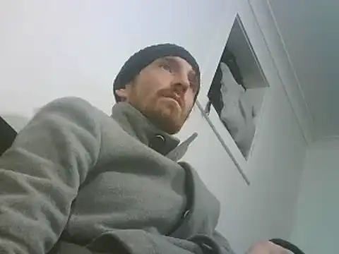 PocoLoco420 online show from 24, 11, 2025