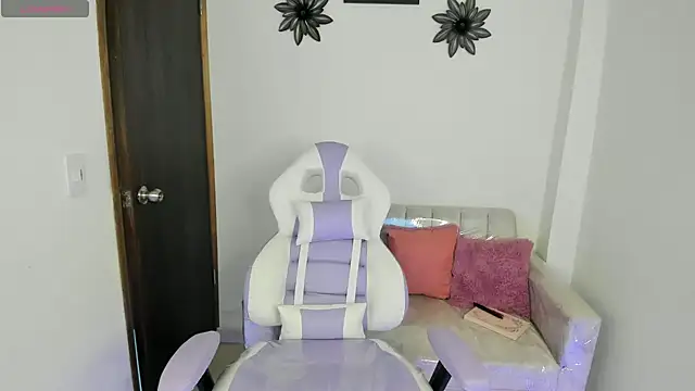 Snapshot of Charlotte_cowell_sub1_ chatting on 20, 3, 2025 Charlotte cowell sub1 online show from 20, 3, 2025