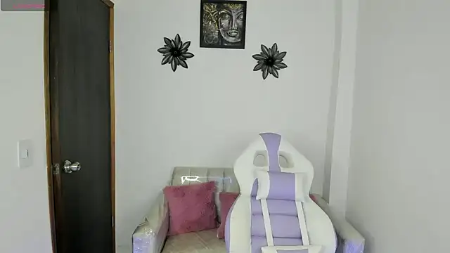 Snapshot of Charlotte_cowell_sub1_ chatting on 21, 3, 2025 Charlotte cowell sub1 online show from 21, 3, 2025