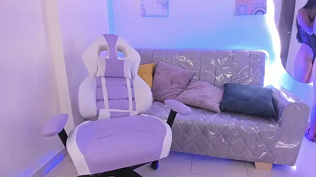 Snapshot of Charlotte_cowell_sub1_ chatting on 2, 10, 2025 Charlotte cowell sub1 online show from 2, 10, 2025