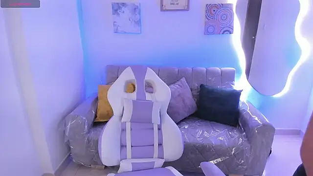 Snapshot of Charlotte_cowell_sub1_ chatting on 13, 10, 2025 Charlotte cowell sub1 online show from 13, 10, 2025