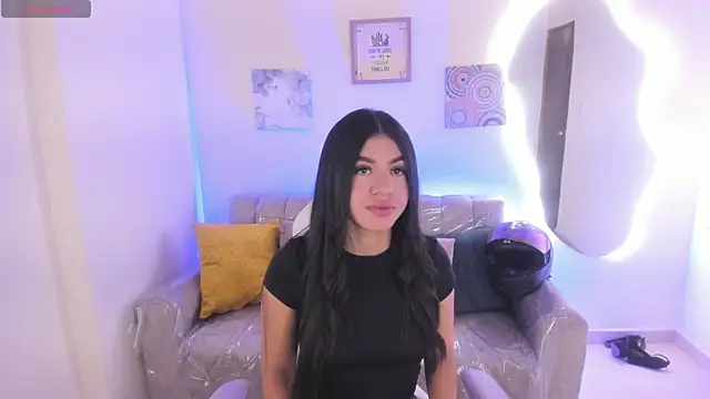 Snapshot of Charlotte_cowell_sub1_ chatting on 12, 11, 2025 Charlotte cowell sub1 online show from 12, 11, 2025