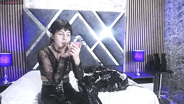 bellatrix25 online show from 4, 12, 2024