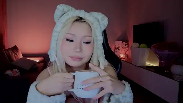 RileyMee online show from 22, 4, 2026