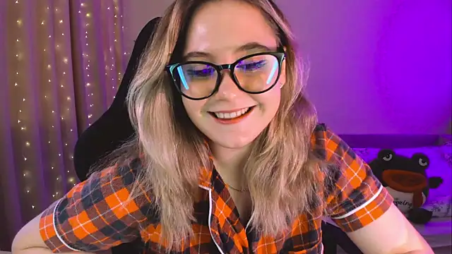 Diana Flower online show from 2, 2, 2025