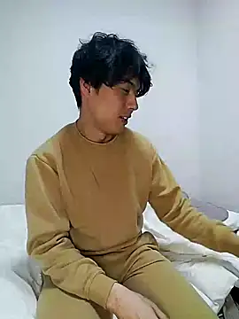 whitebriefboy online show from 13, 1, 2025