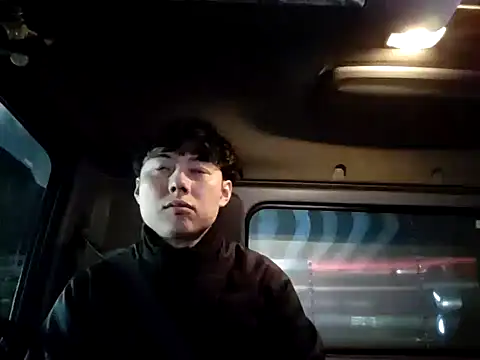 whitebriefboy online show from 29, 1, 2025