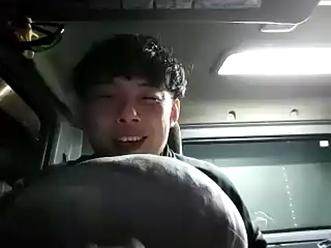 whitebriefboy online show from 29, 1, 2025