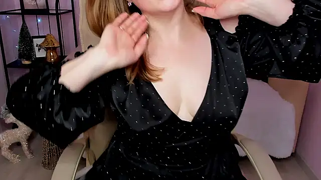 Snapshot of Helens_love chatting on 28, 12, 2024 Helens love online show from 28, 12, 2024