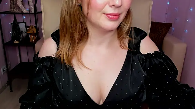 Snapshot of Helens_love chatting on 6, 1, 2025 Helens love online show from 6, 1, 2025