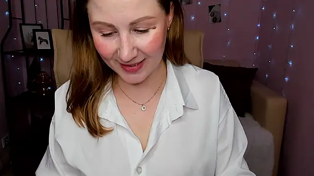 Snapshot of Helens_love chatting on 6, 2, 2025 Helens love online show from 6, 2, 2025