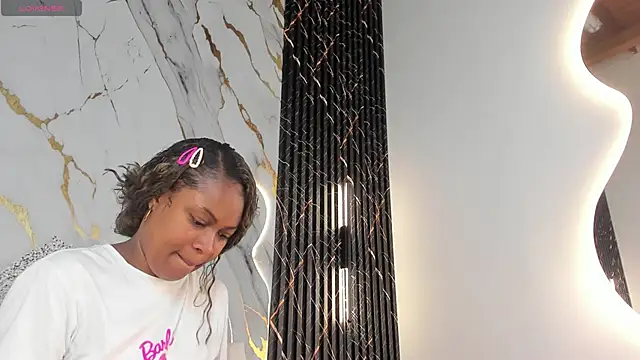 ebony hot1 online show from 22, 10, 2025