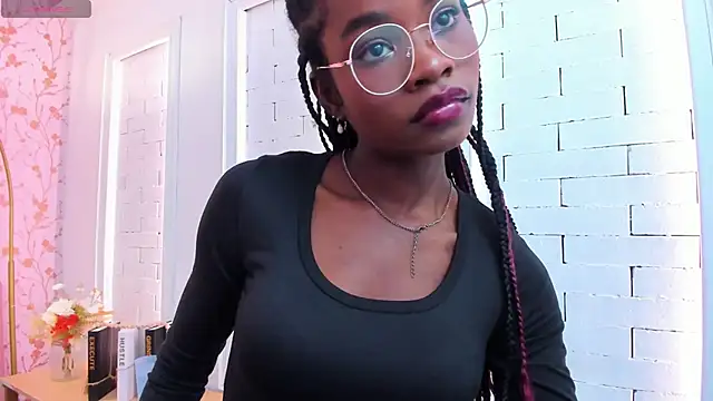 amber-hill online show from 13, 2, 2025