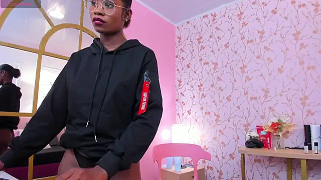 amber-hill online show from 11, 3, 2025