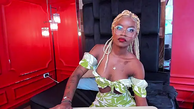 amber-hill online show from 26, 9, 2025