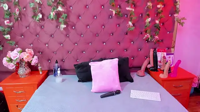 Snapshot of Mariana_Prin chatting on 29, 10, 2025 Mariana Prin online show from 29, 10, 2025