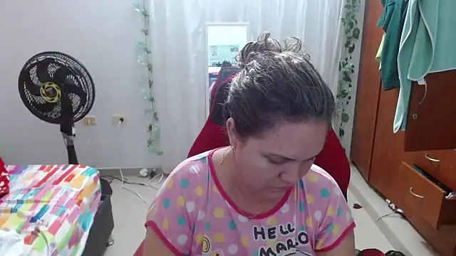 helenca43 online show from 18, 9, 2025