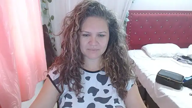 helenca43 online show from 11, 11, 2025