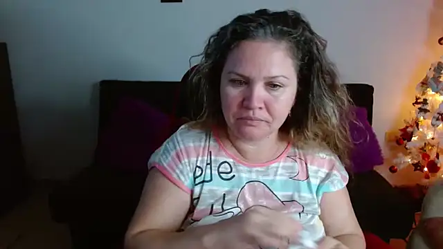 helenca43 online show from 21, 12, 2025