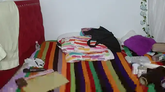 helenca43 online show from 7, 3, 2026