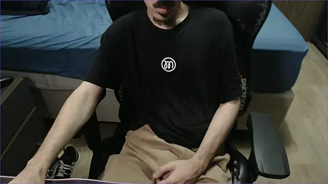 Snapshot of ViniBruv chatting on 22, 2, 2026 ViniBruv online show from 22, 2, 2026