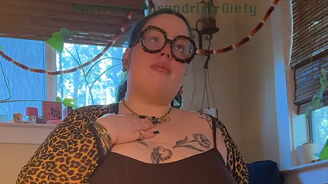 MissBika online show from 11, 1, 2025