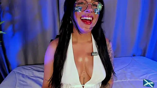 Snapshot of EviePhoenix chatting on 13, 6, 2026 EviePhoenix online show from 13, 6, 2026