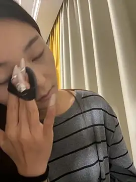 Sweet-Angel999 online show from 11, 11, 2025