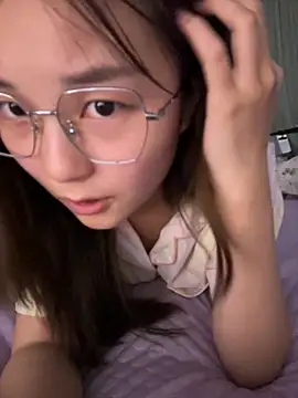 Sweet-Angel999 online show from 13, 6, 2026