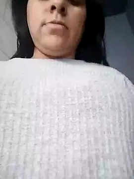 Snapshot of heleen27 chatting on 19, 12, 2024 heleen27 online show from 19, 12, 2024