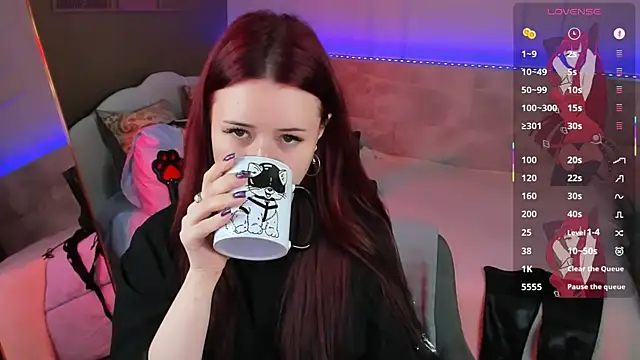Lily Moonlight online show from 18, 5, 2026