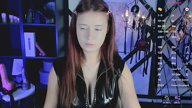 Lily Moonlight online show from 28, 7, 2026