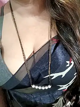 Beautyy38 online show from 11, 11, 2025