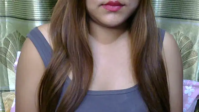 Snapshot of queen_angelina chatting on 16, 4, 2026 queen angelina online show from 16, 4, 2026