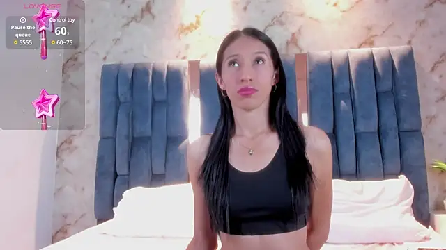 RoseTaylor   online show from 21, 1, 2025