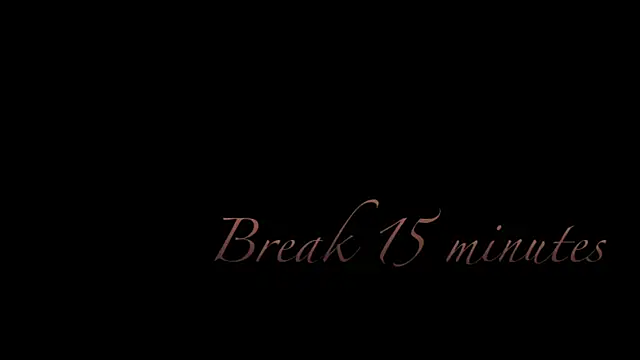 Snapshot of MENNDI chatting on 26, 12, 2024 MENNDI online show from 26, 12, 2024