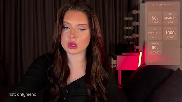 Snapshot of MENNDI chatting on 26, 2, 2025 MENNDI online show from 26, 2, 2025