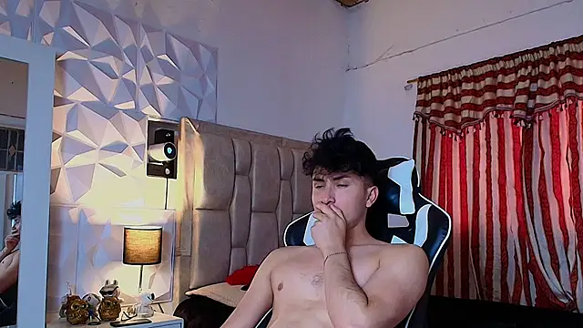 santyago taylor online show from 12, 2, 2025