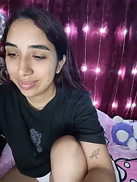 ifeelverywet andhot online show from 2, 6, 2026