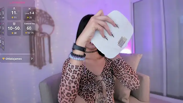 aisha sakina online show from 21, 9, 2025