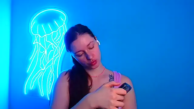 Fantasy July online show from 21, 1, 2025