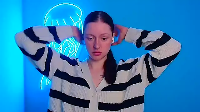 Fantasy July online show from 28, 2, 2025