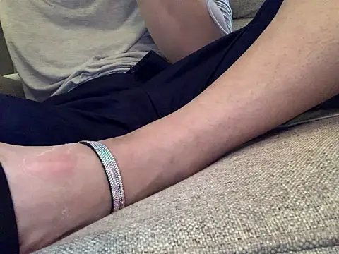 Snapshot of skatebored chatting on 29, 12, 2024 skatebored online show from 29, 12, 2024