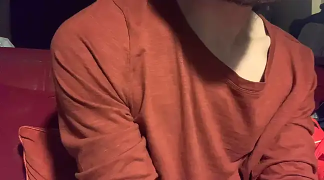 Snapshot of skatebored chatting on 11, 3, 2025 skatebored online show from 11, 3, 2025