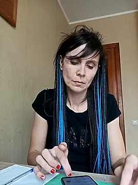 Francenia lolis online show from 2, 10, 2025