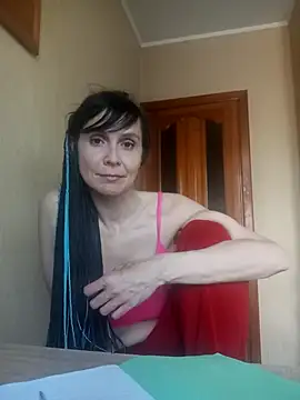Francenia lolis online show from 7, 6, 2026