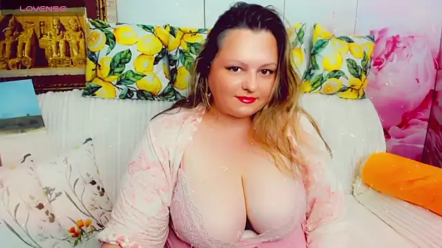 Snapshot of KlaraHoll chatting on 30, 5, 2026 KlaraHoll online show from 30, 5, 2026