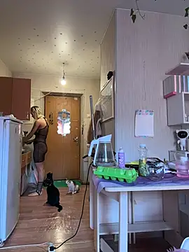 -Sexy Barbie- online show from 26, 10, 2025